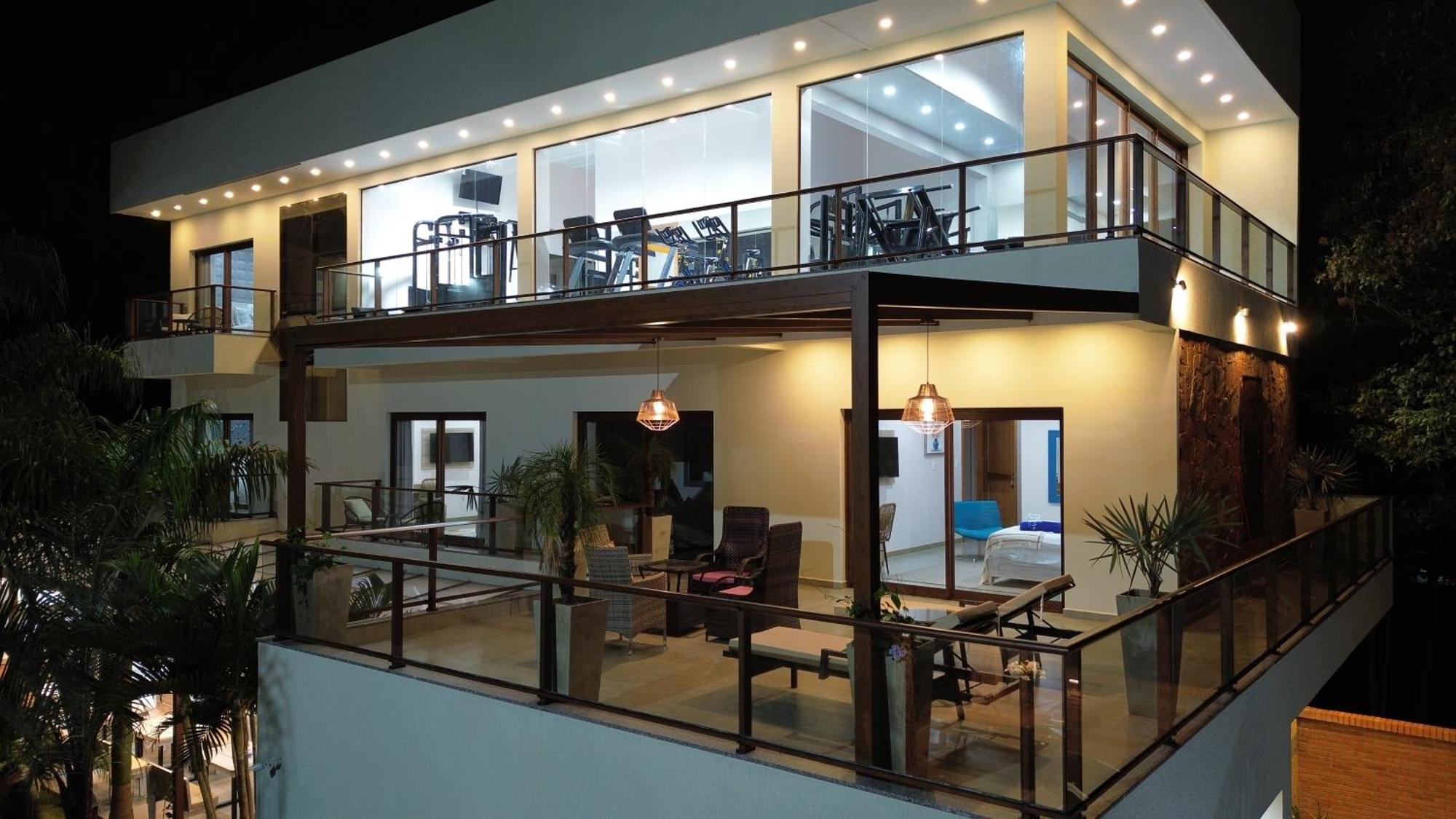 Dos Lunas Aparthotel Dr Juan Eulogio Estigarribia Extérieur photo
