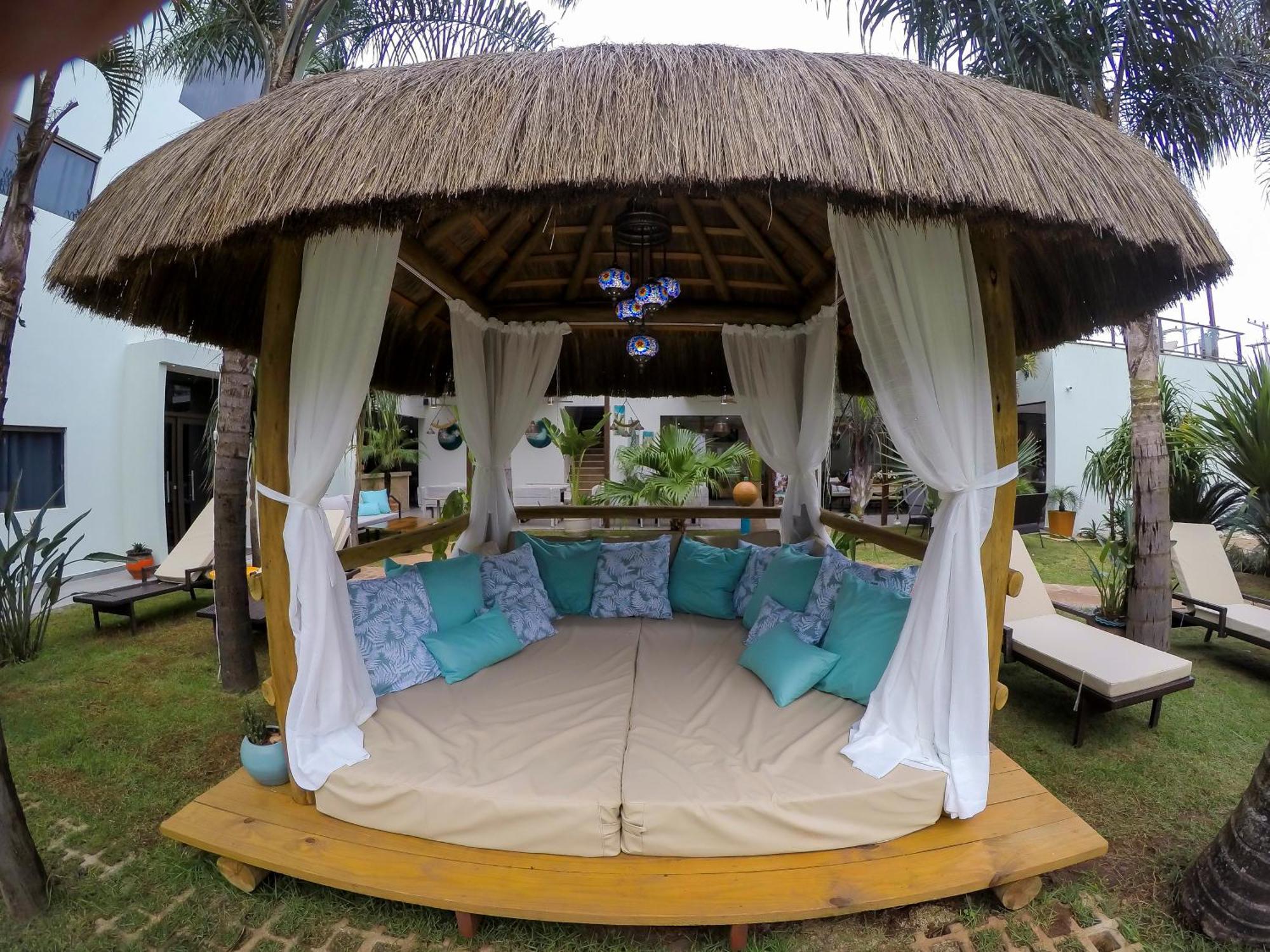 Dos Lunas Aparthotel Dr Juan Eulogio Estigarribia Extérieur photo